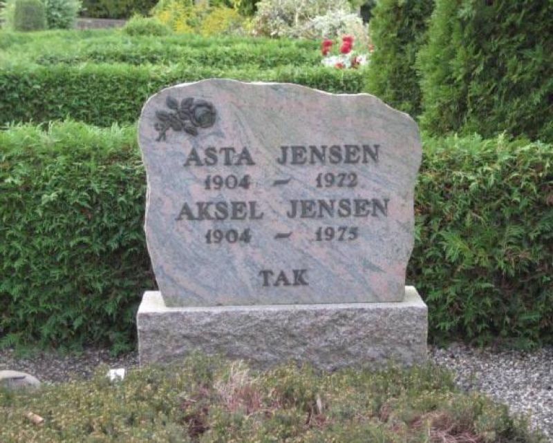 Asta Jensen.jpg